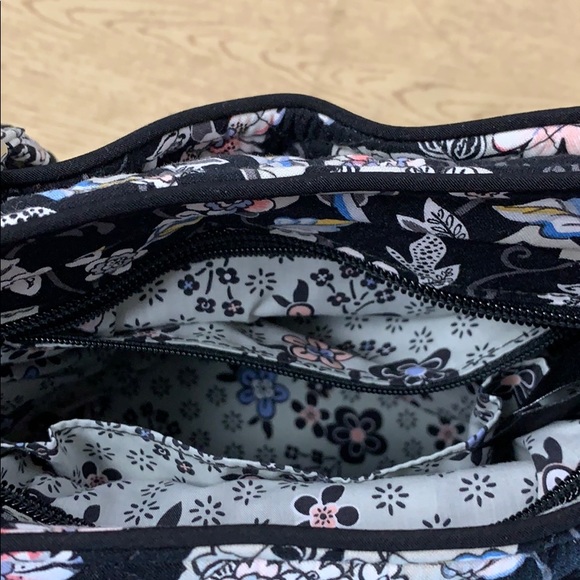 Vera Bradley Purse - Picture 3 of 5